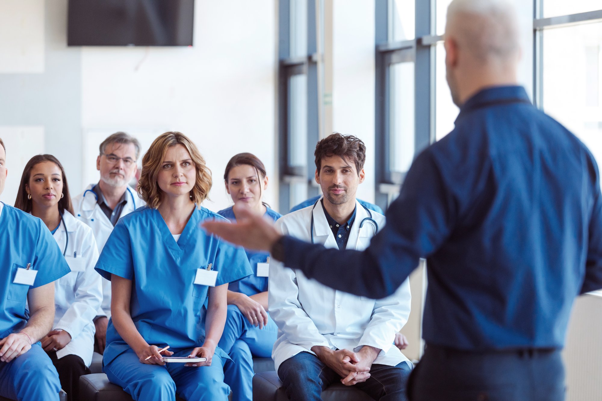 iStock-1805630032 - Rediger